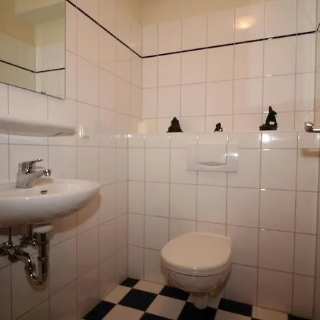 Апартаменты Kurpark-residenz 108 *